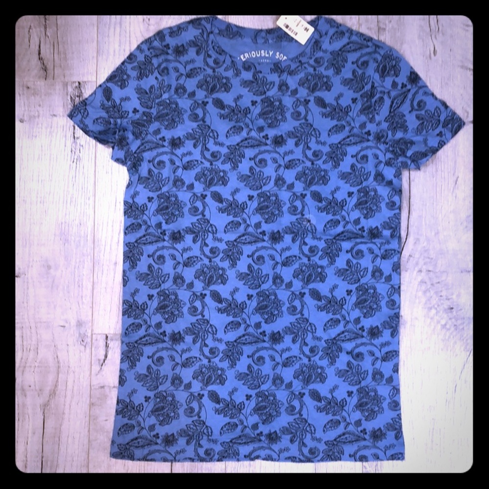 NWT Aero super soft TeeShirt